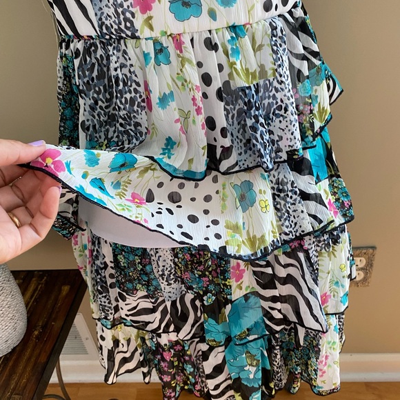 Love tease printed dress new with tags - Picture 8 of 12